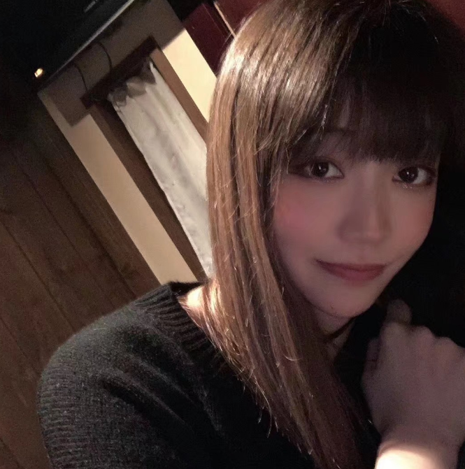 清纯肤白19岁超嫩小妹